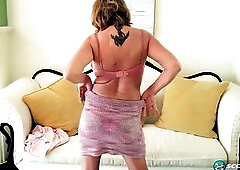 Its Been A Whilst mother I'd like to fuck Bella Roxxx, 59, comes Home