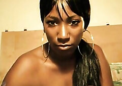 Snatch toying black teen pleasures herself