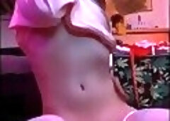 Khloexcake Dancing & Showing Off Her Body