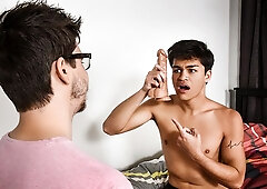 Will Braun and Kai Mahiin a fun fuck scene