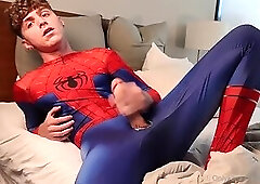 479.9 Solo jerk off in spidey suit