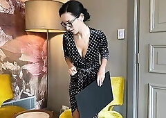 Sex therapy with a sexy psychologist.That babe likes to sit on my face