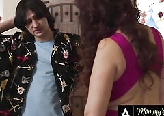 Excited Hunk Screws Hawt Bimbo mother I'd like to fuck