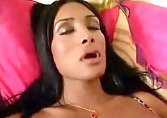 Sweet threesome with two big dicks trannys and smallish platinum-blonde gal