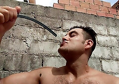 YURI GAÚCHO - HOSEPIPE BATHROOM AND DRILL!