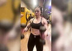bodybuilder widening her taut butt for your eyes