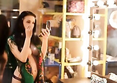 We will at no time forget this casting - coz our fresh model Mirella came to work with us for the 1st time. We love her lengthy hair - not to mention 