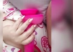 Amy Plays with Her Vagina Pump