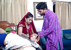 Desi Bihari Bhabhi Fucked Three Boys Infront of Her HUsband Double Anal ( Hindi Audio )