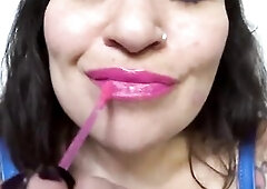 WORSHIP MY SHINY LIPS