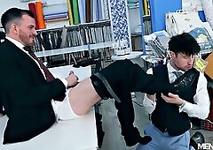 Bareback anal hookup between Drew Dixon and Franky Fox