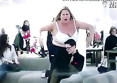 Big sized US comediene, actress and singer naked in scene from clip Love U Greater Amount (2017). If it's not your cup of tea then please move on