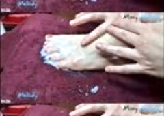 His hands widening cum all over my nude feet ??