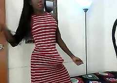 Hot Fit Black Shemale And Her Huge Cock On WebCam By