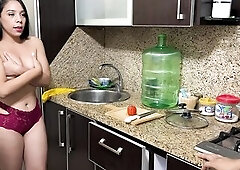 I Discovered Charming Mother I'd Like To Fuck Wife Cooking in Bikini with her Biggest Butt and Stayed to Aid Her - I Discovered Marvelous Mother 