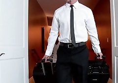 A blonde that is in her corset it is getting her pussy licked