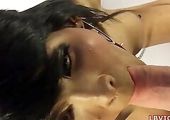 A Good Blowjob And Anan Fuck With Ladyboy Jame