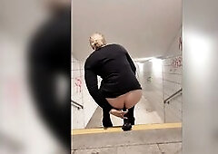 Sissy riding sextoy outside