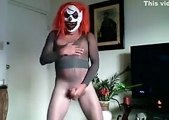 kinky pantyhose clown