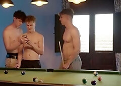 Exploring the Wild Side of Sex – Grindr, Twinks and More
