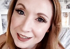 I love feet, the soles, the toes, anything! I'm gonna tell u how much and show u how turned on I get licking my feet and sucking my toes.
