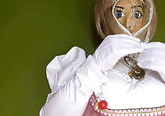 Dirndl she-male smells jizm in Mask