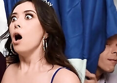 Sneaky Smash at the Birthday Bash Chloe Surreal / Brazzers