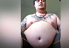 Belly Button - Burping Feedee