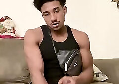 BBC DADDY JERKS OFF IN HIS CLOTHES