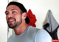 Pizza delivery, blonde, hot mom