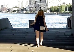 Flashing cunt and butt in town