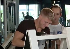 Str8 To Gay - Athletic Devin Adams & Gavin Waters handjob