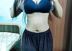 Desi Young Indian Girl Desperate For The Cock For Her Wet Pussy !