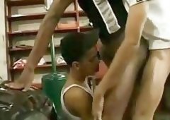 Safe Threeway Interracial Banging