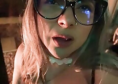 Sexy mother I'd like to fuck, a maid doing her cleaning duties, observes her boss and comes to a conclusion to earn some additional cash by givin