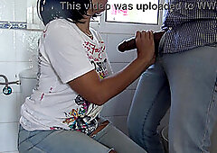 AFRICAN EMPLOYER lets married turkish wife suck his massive cock and swallow his cum for money