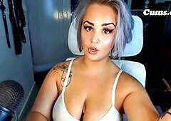 Big Ass Blonde Puts on a Wild Show
