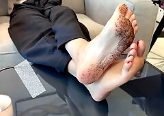 Goddess Luna Feet - Goddess Luna Sub Cleans Her Dirty Feet