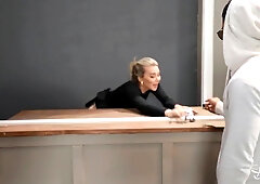 Adventure While Waiting For Her Flight - Frisk Me, Fuck Me - Daisy Taylor