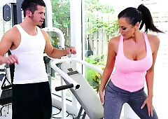 an awkward situation with hot MILF