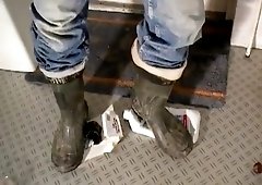 nlboots - balzer rubber boots - trampling - jeans