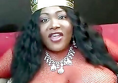 Thick ebony shemale makes a guy suck her big cock