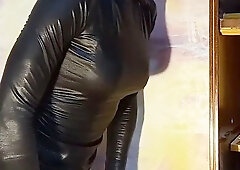 Crossdresser ponygirl penetrates black fuck stick and fellates it