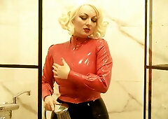 Hot mother I'd like to fuck in latex rubber - Shower striptease
