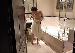 Kimber Woods And Atk Girlfriends - Virtual Vacation Las Vegas 2/3