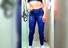 Moist & Playful Shower Pont of time: Curvy Lalin girl With Magic Tricks