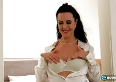 Texas Patti: a 43-year-old who loves getting her ass fucked deep and hard