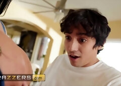 Nip Slip Up With Sybil Stallone And Ricky Spanish