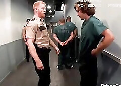 Making Guards happy #2 - 😍