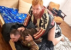 Gay bareback, amateur cocksucker